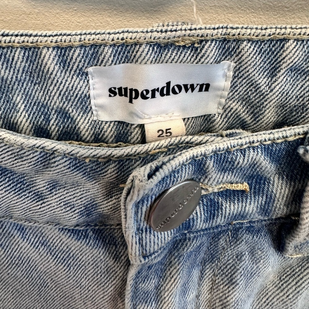 Superdown Straight Leg Light Wash Jeans Sz 25 - Picture 2 of 10